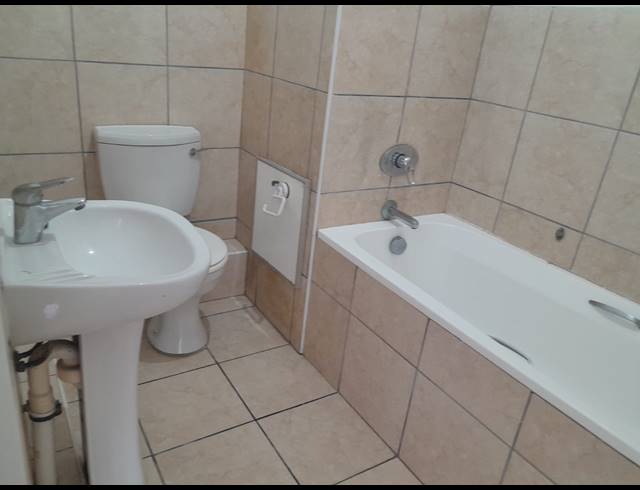 2 BEDROOM APARTMENT RENTED IN WINKLESPRUIT